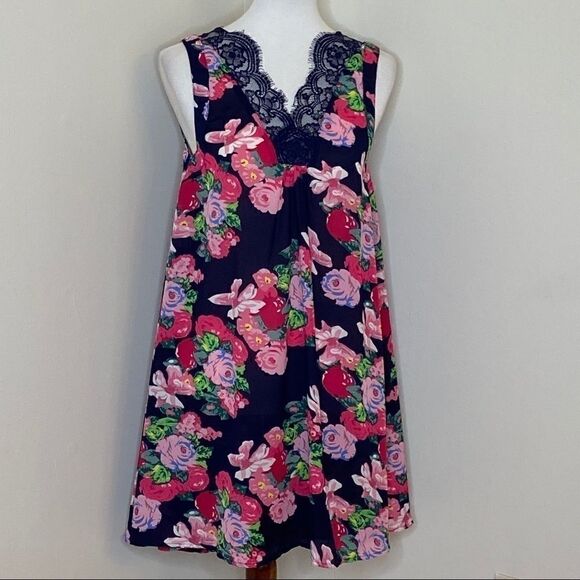 NEW In Bloom Navy & Pink Floral Lace Dress Medium - Picture 2 of 8